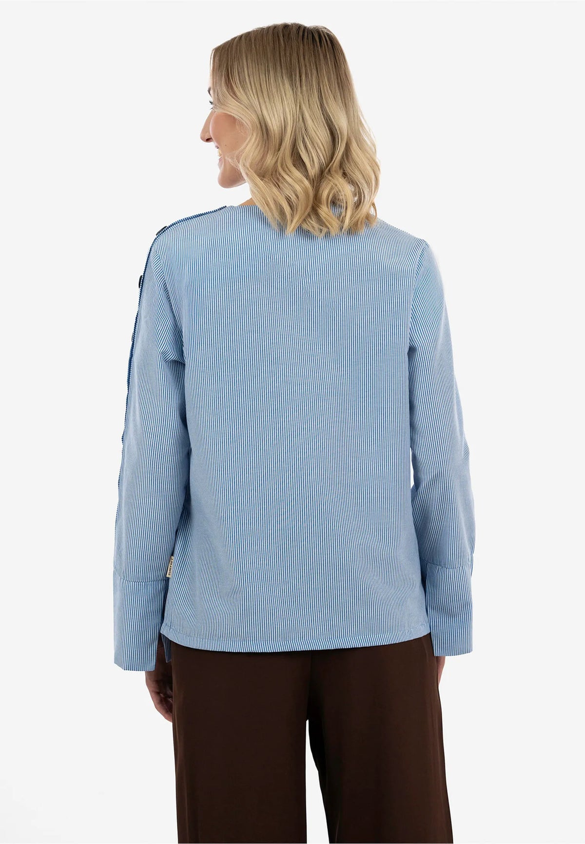 blue 534