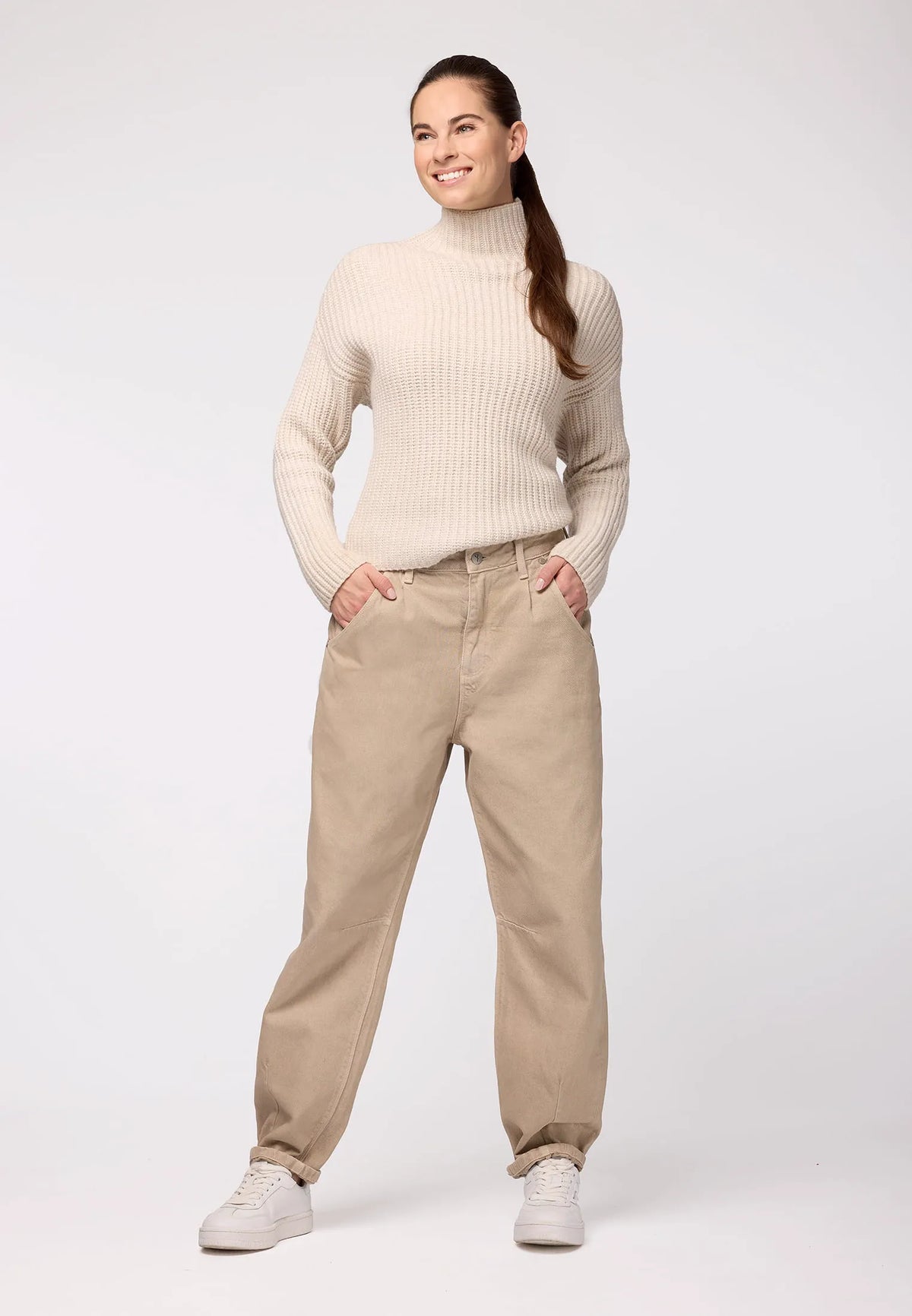 beige 400