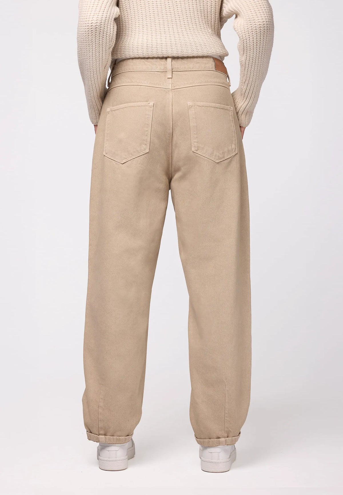 beige 400