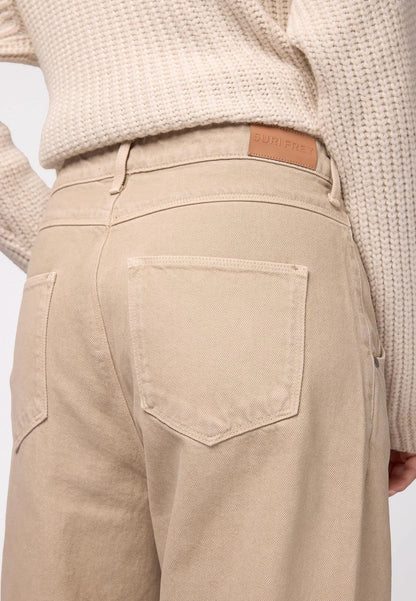 beige 400