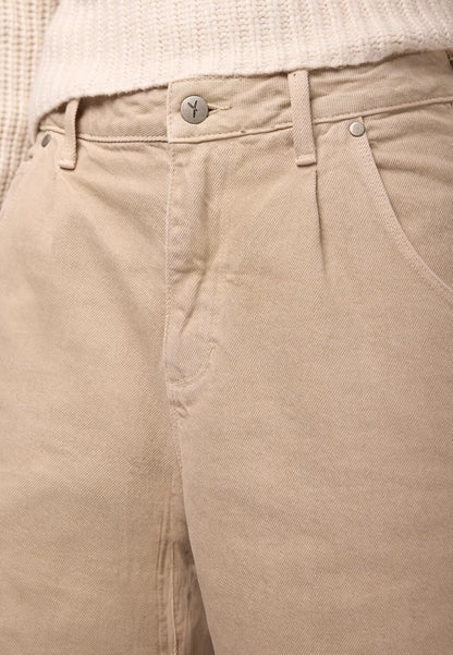 beige 400